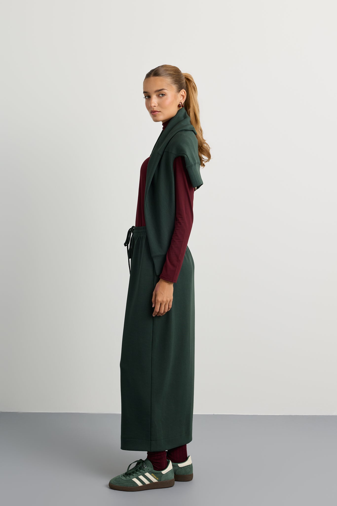 Scuba Pullover Top