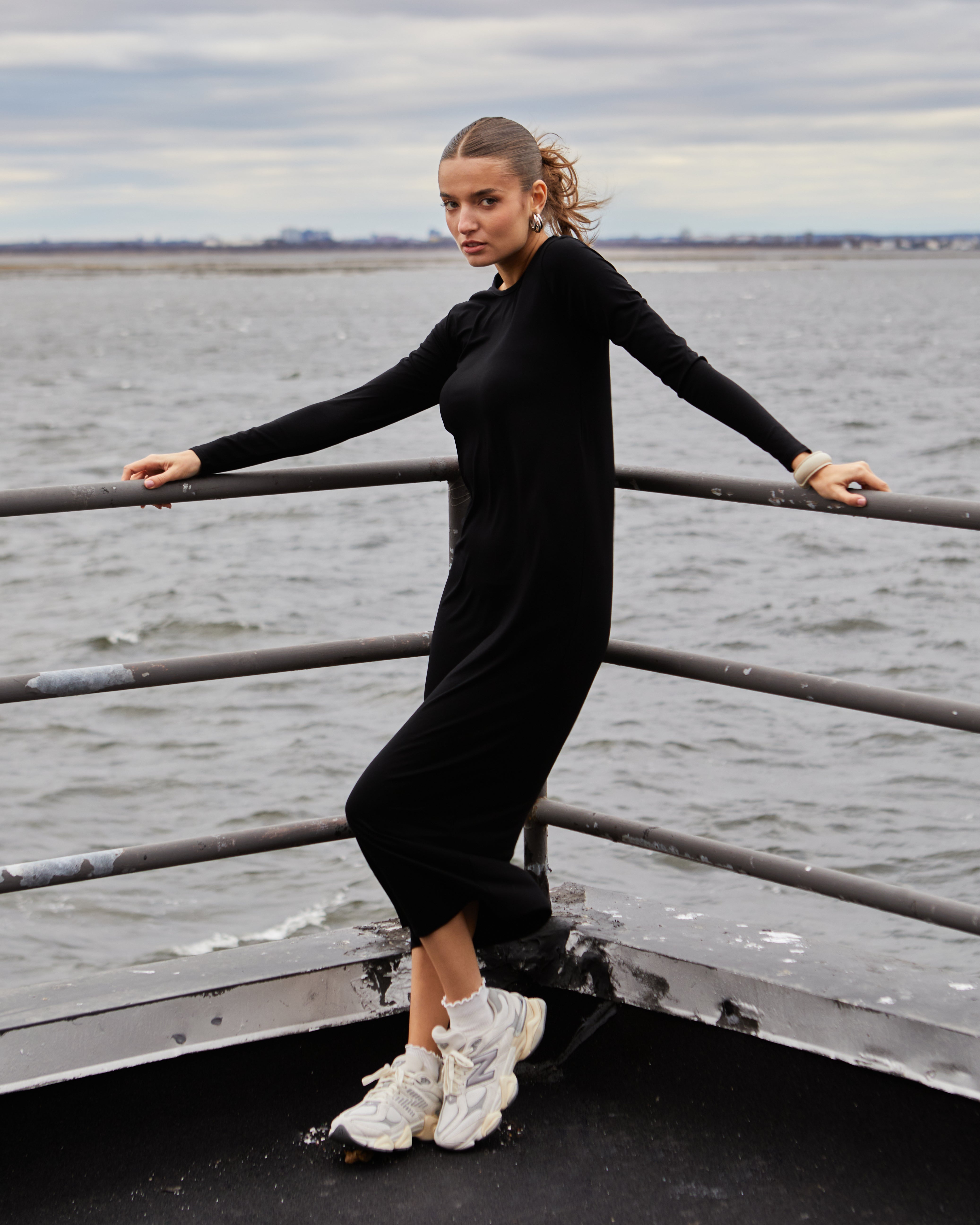 שמלת מקסי לונה עם שרוולים ארוכים