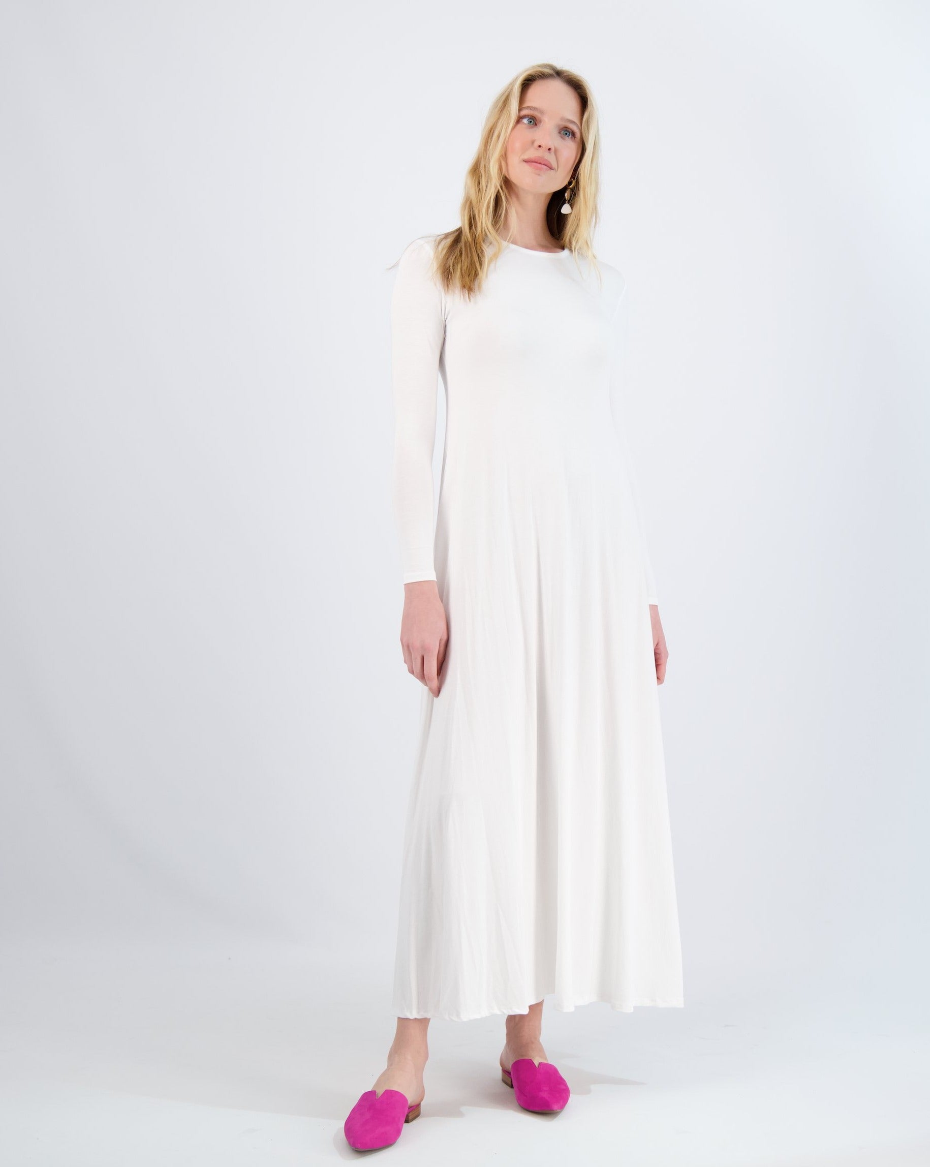 שמלת מקסי עם שרוולים ארוכים